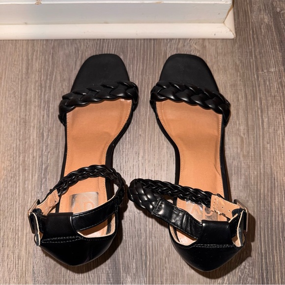 DV by Dolce Vita Black Hassa Braided ankle strap dress Sandals heels 10 - Picture 4 of 13